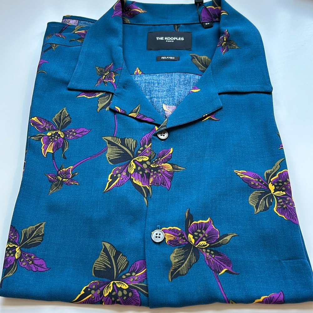 Short sleeve shirt